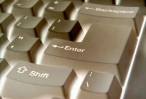 ¿Cómo elegir un equipo de cómputo para mi negocio?